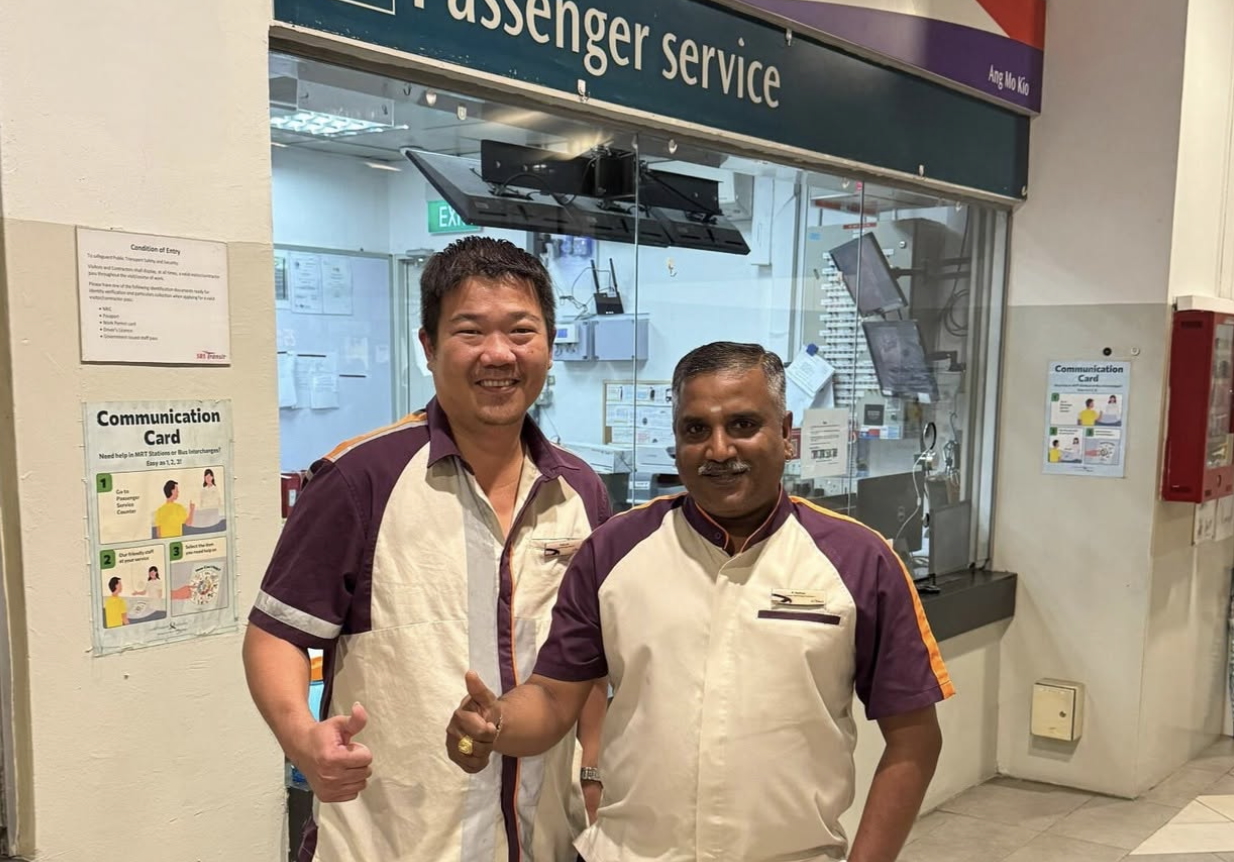 SBS bus captain returns wallet with work permit, S$2,400 to grateful passenger, says: ‘It was the right thing to do’